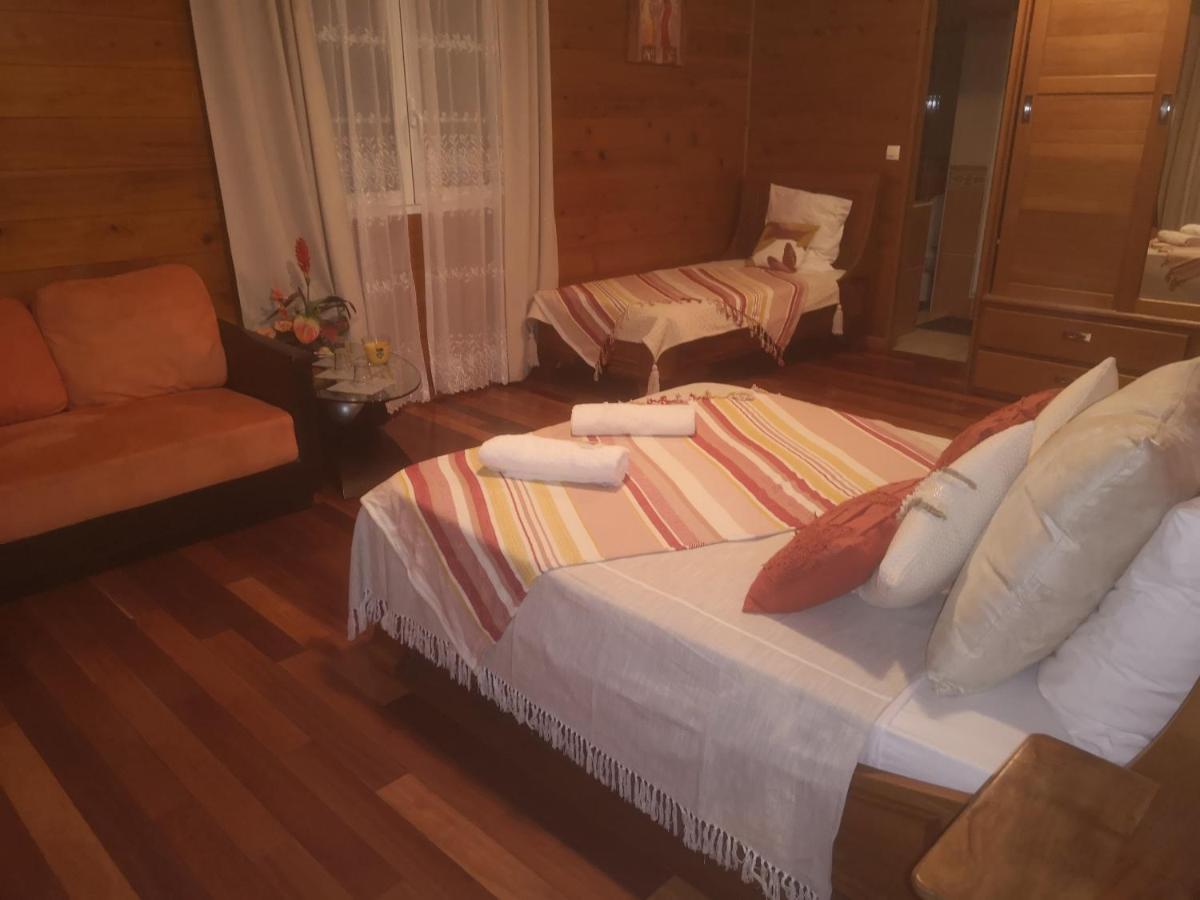 Bed and Breakfast Le Papangue Salazie Exterior foto